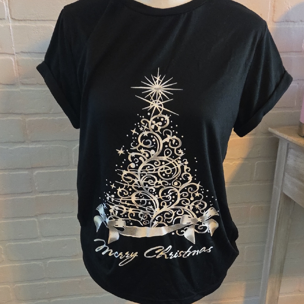 Women's Black 'Merry Christmas' Graphic Tee